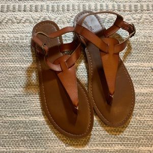 Universal Thread brown sandals